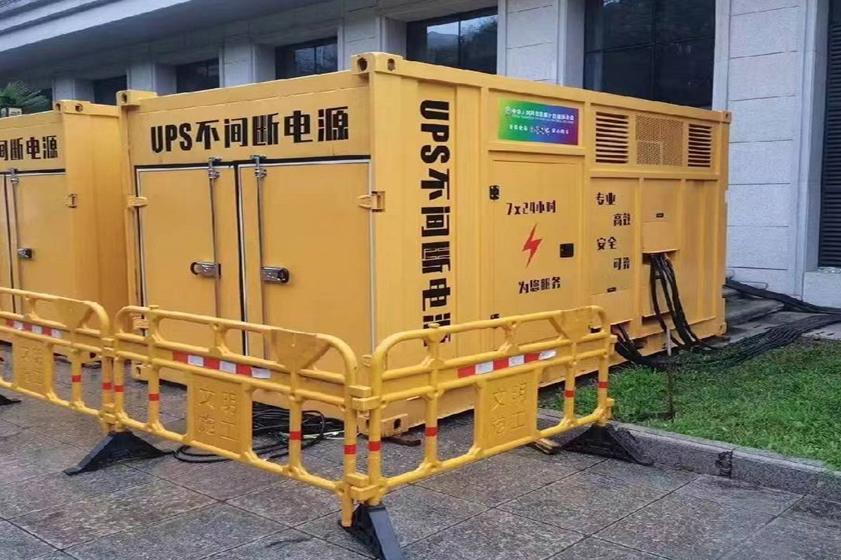 临澧发电机租赁施工现场